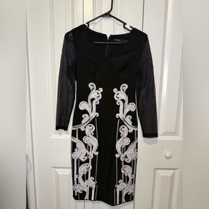 Karen Millen Black Embroidered Sheath Dress Mesh Sleeve Bodycon Size 4